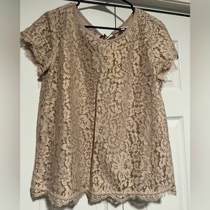 Gold lace top sz. S